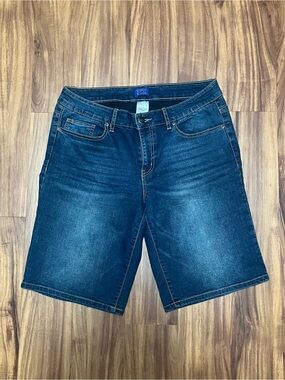 Simply Styled Dark Wash Denim Shorts